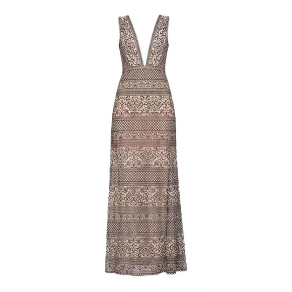 BCBGmAxazria Aurora Embroidered Tulle Mesh Maxi Dress Gown Size 4 - Picture 5 of 16